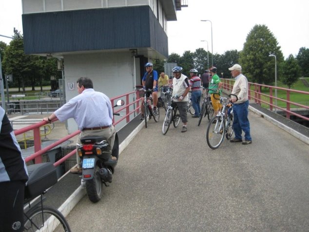 gf201102